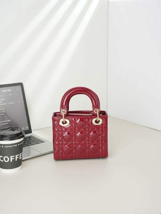 Picture of Dior Handbags _SKUfw239325674fw